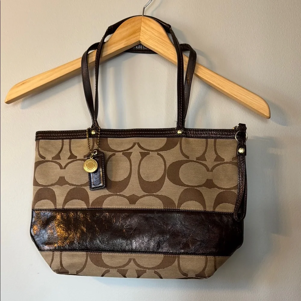 Coach Brown Tan Signature Tote Bag